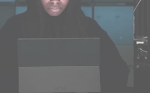 ��ѧ�����ٲ���ҹ������