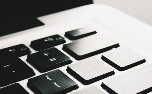 ����������μ�