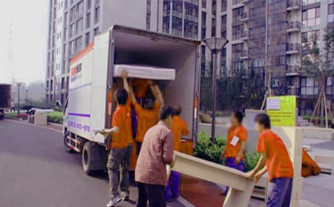 С����һ���̰�