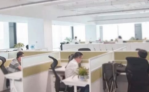 �칫����Ա���ҽ���