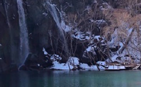 ����ɽ�μ�Сѧ����