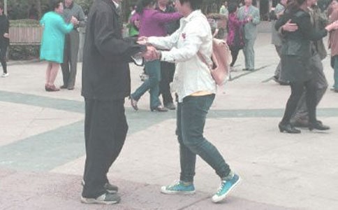 晨练的初二日记