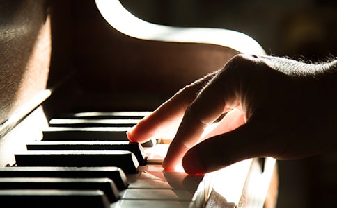 ��������ӱʦ���١�����