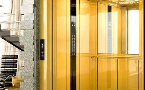 有关电梯小学作文三篇