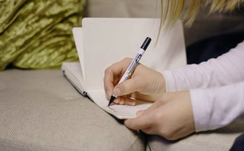 ���˲���ĸǴıȡ������