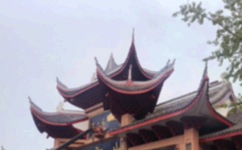 �ζ�üɽ���ĵ�