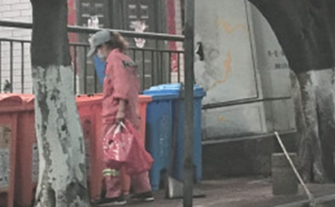 �������˹����ĵ�