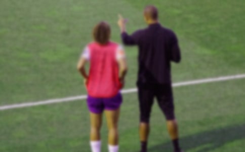 ����Ա�Ͷ���ͬ2ƪ