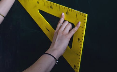 ǳ̸Сѧ��͸ʽ������������