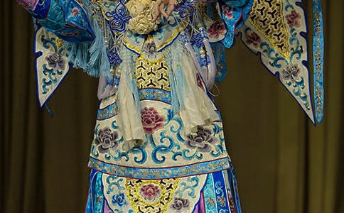 ����ľ������