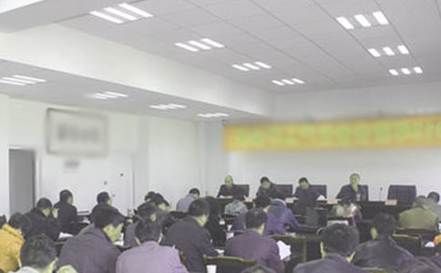 竞聘经理自我介绍