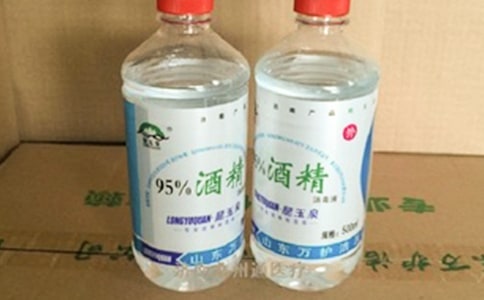 ��̽���ƾ����̲ݽ���Һ��ˮ�����ʵ�Ӱ�졷���Ľ�ѧ��˼