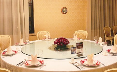 ��¥�����а���ͬ