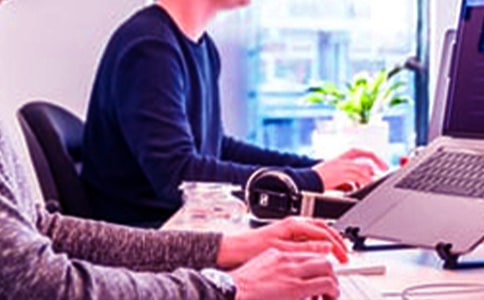 �Ͷ���ҵ��ͬ