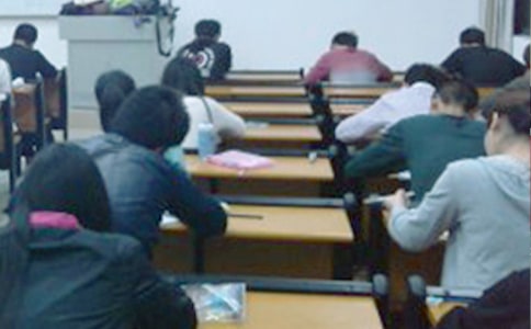 考试的日记汇总七篇