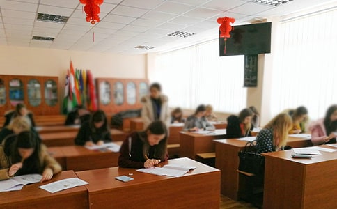 ���п��Ժ������600�ֻ��ܾ�ƪ