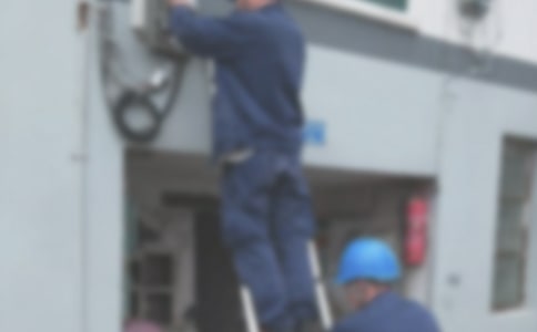 ��������ί����