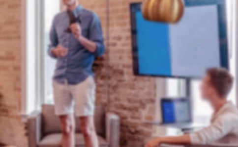 ���쵼�ĵ�Ǹ�ŷ���