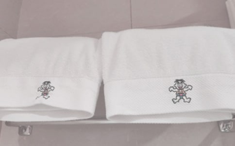 小班教案:我会叠毛巾