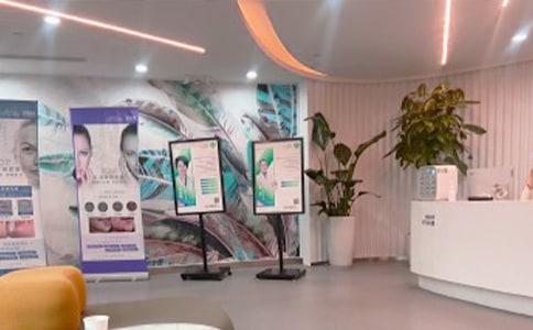 ����Ժ�����̺�����ͬ