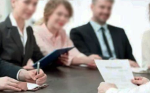 ���е��������ҽ���