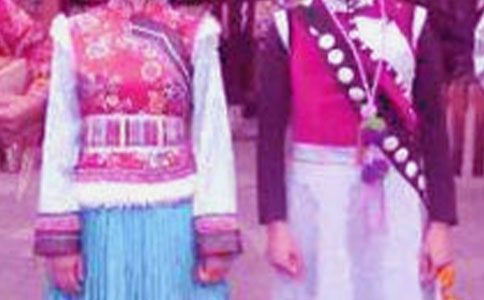 �۵㣺Ӣ��ǰ�治��Ҫ����