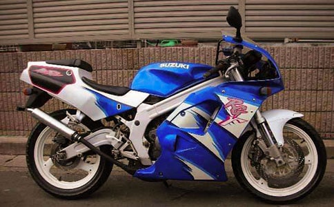 Ħ�г���ȫ��ʻ�ĵ�ͨ��