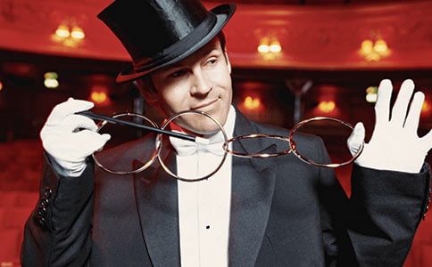 �������Ǹ�ħ��ʦ���̰���ͨ��11ƪ��