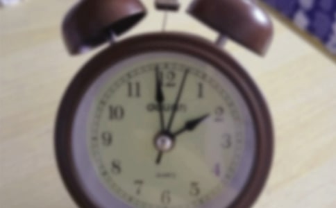 有关写物小闹钟作文汇编八篇