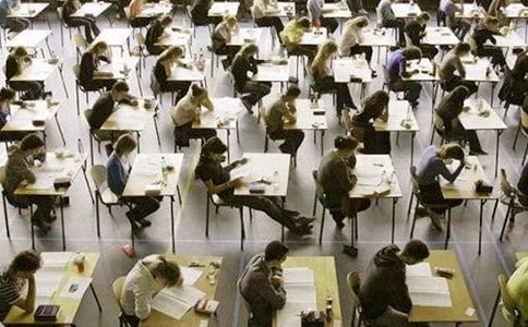 最新期末考试的演讲稿范文