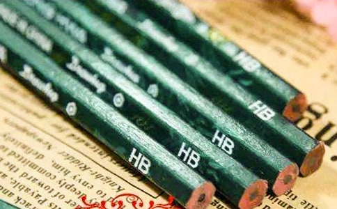 ��Ǧ��˵�θ�