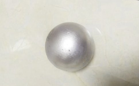 ���ȡ�Ǧ����͸�