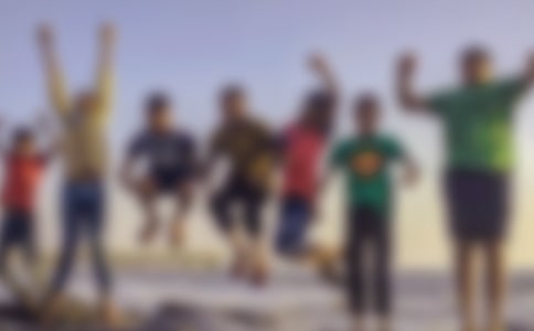 ���й����걨����ѧ�����Ĵ�����Ʒѡ��