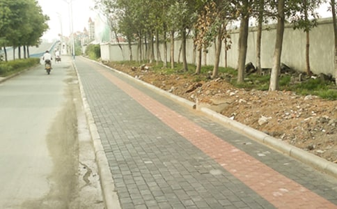 �Զ����е��̰�