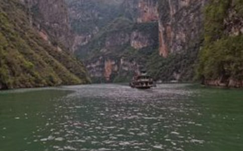 《三峡》 教案教学设计