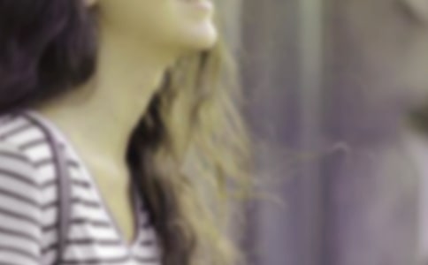 ����Ϊ������Ů�Ǹ質�� �̰���ѧ���(�Ӵ�����꼶�²�)