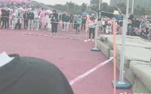 �����˶��ļ��͸�