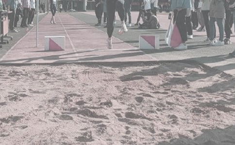 ������Զ���͸�