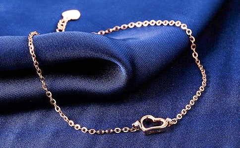 谈谈莫泊桑《项链》结尾的续写(网友来稿)