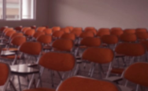 ѧУʳ�ù�����ͬ������13ƪ��