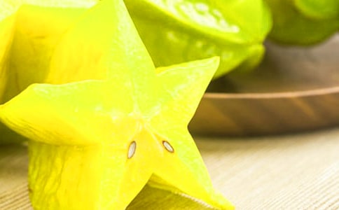 《画杨桃》 教案