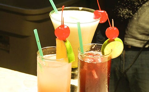 ���ϴ�����ͬϵ��