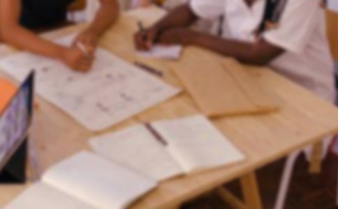 ί����ĿӪ���߻���ƺ�ͬ��