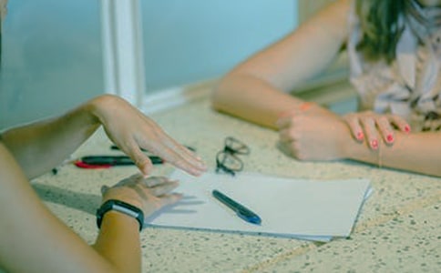 ��ѯʵϰ�ĵ�