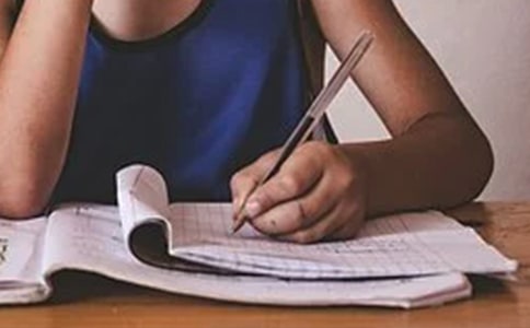 Сѧ������300��