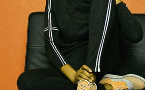 中班健康教案:正确坐姿真精神教案及教学反思